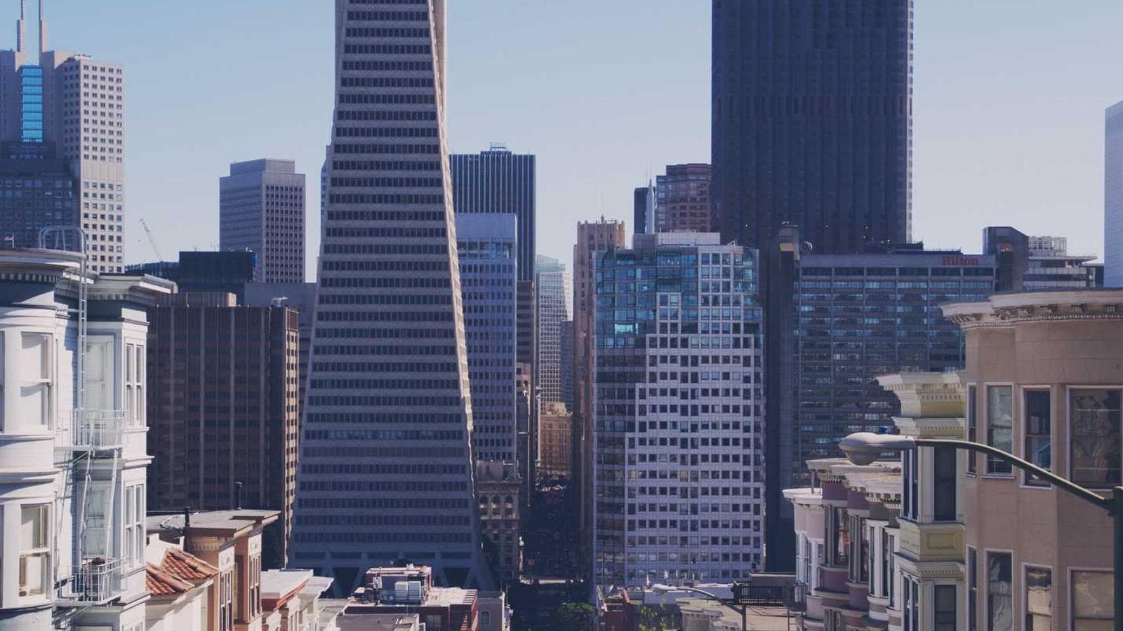 Beautiful vacation rental by the sea