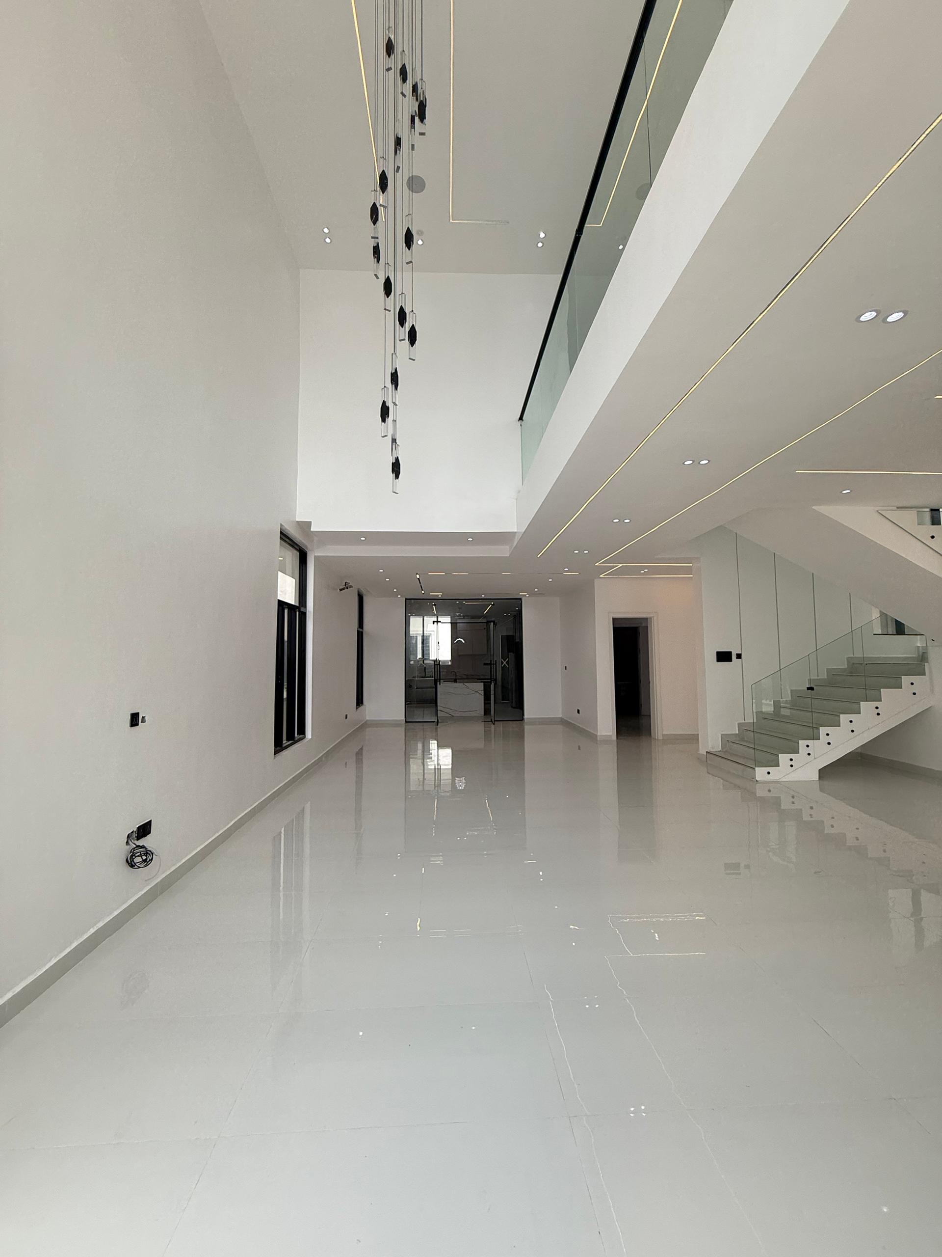 LUXURY 5 BEDROOM FULLY DETACHED DUPLEX FOR SALE - image 13