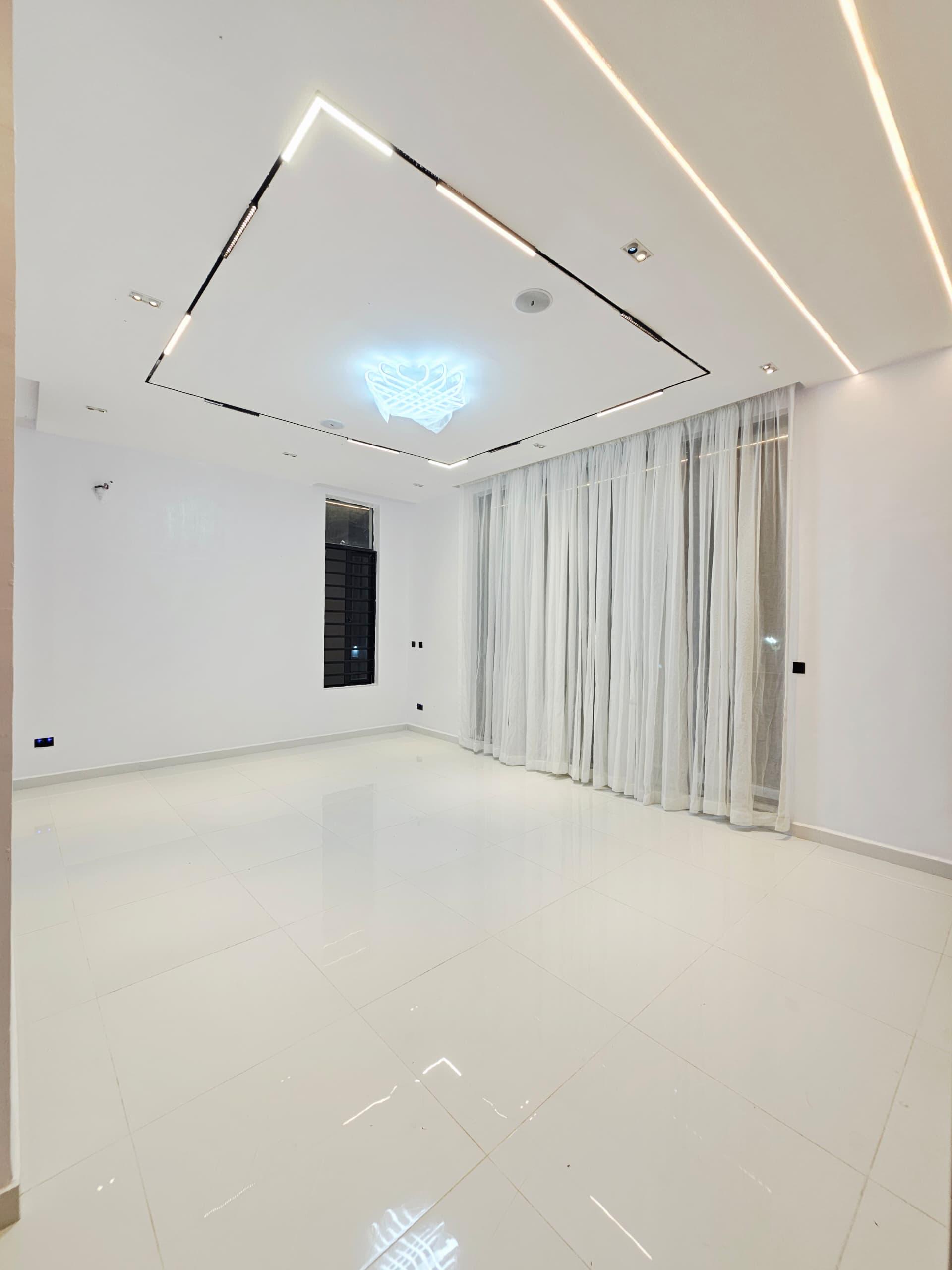 LUXURY LISTING ALERT – VGC, LEKKI LAGOS (Not inside VGC estate) - image 8