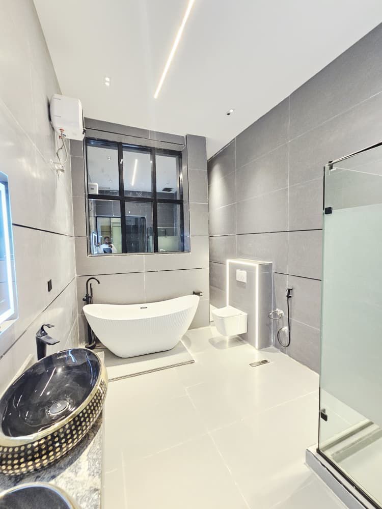 LUXURY LISTING ALERT – VGC, LEKKI LAGOS (Not inside VGC estate) - image 13